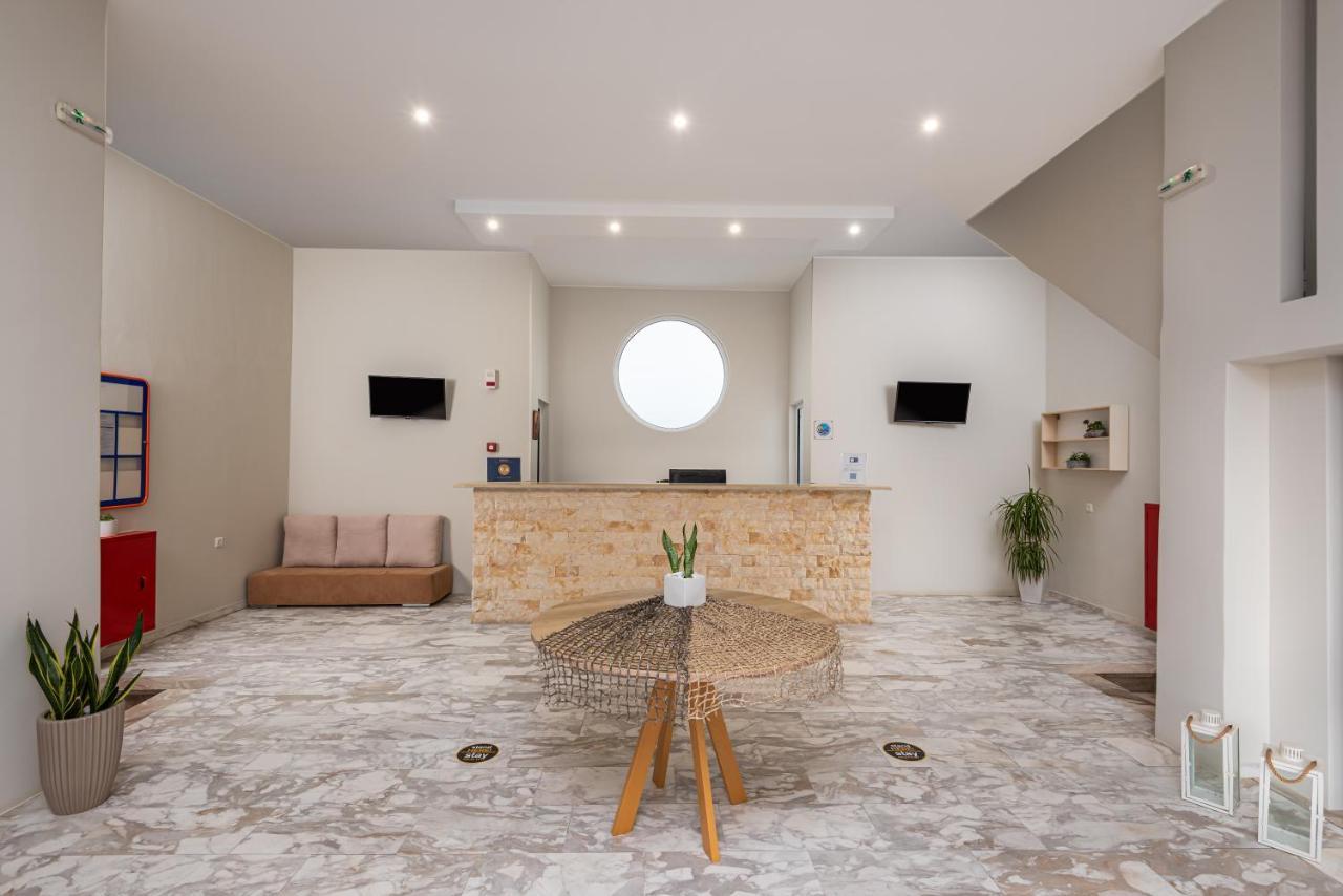 Sisi Breeze Hotel Dış mekan fotoğraf