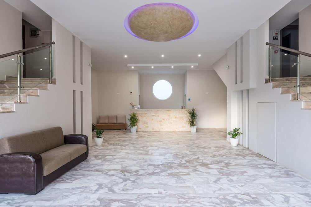 Sisi Breeze Hotel Dış mekan fotoğraf