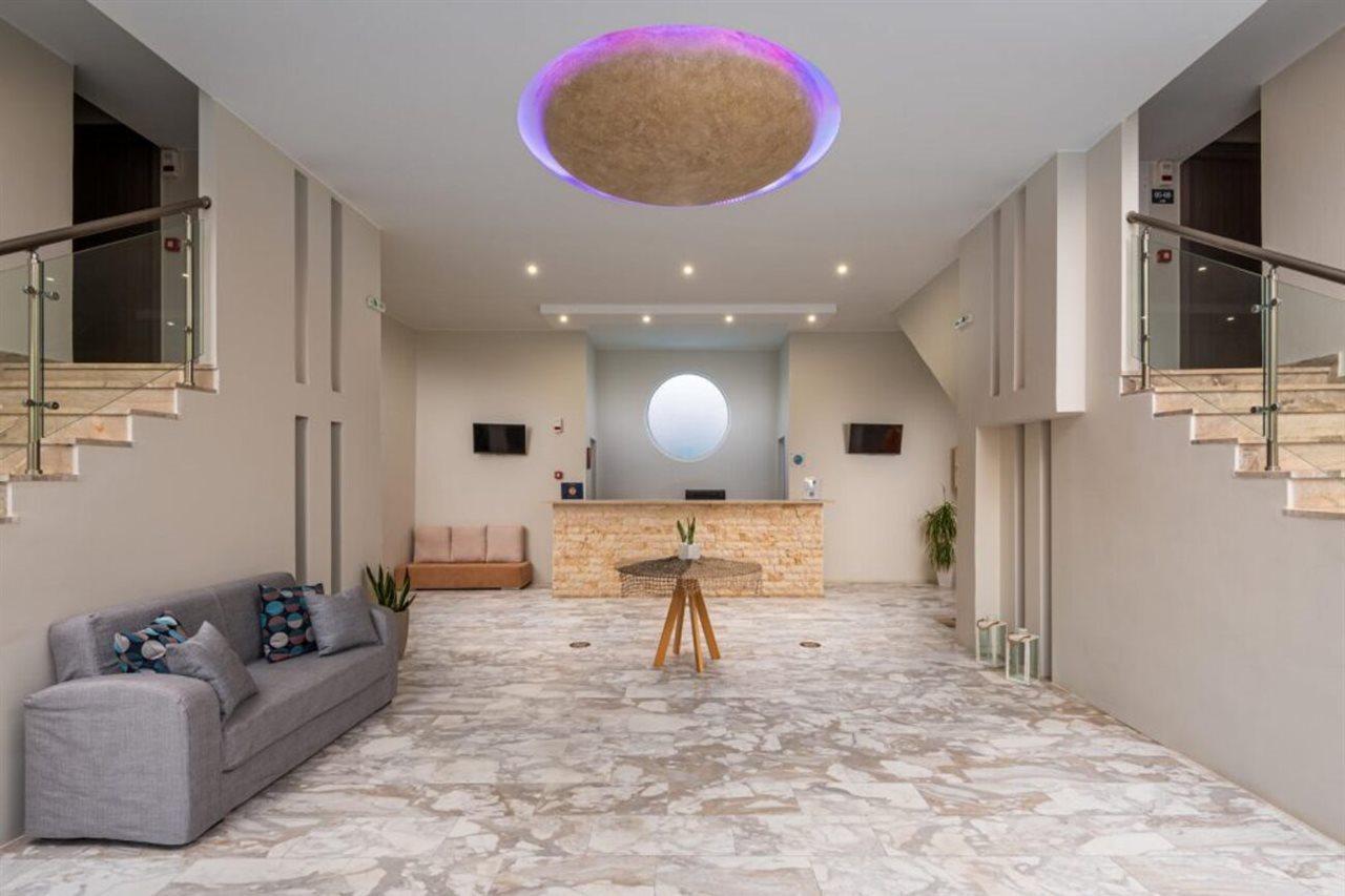 Sisi Breeze Hotel Dış mekan fotoğraf